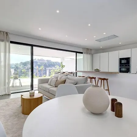 Apartment Brand New, Elegant Ground Floor Two Bed